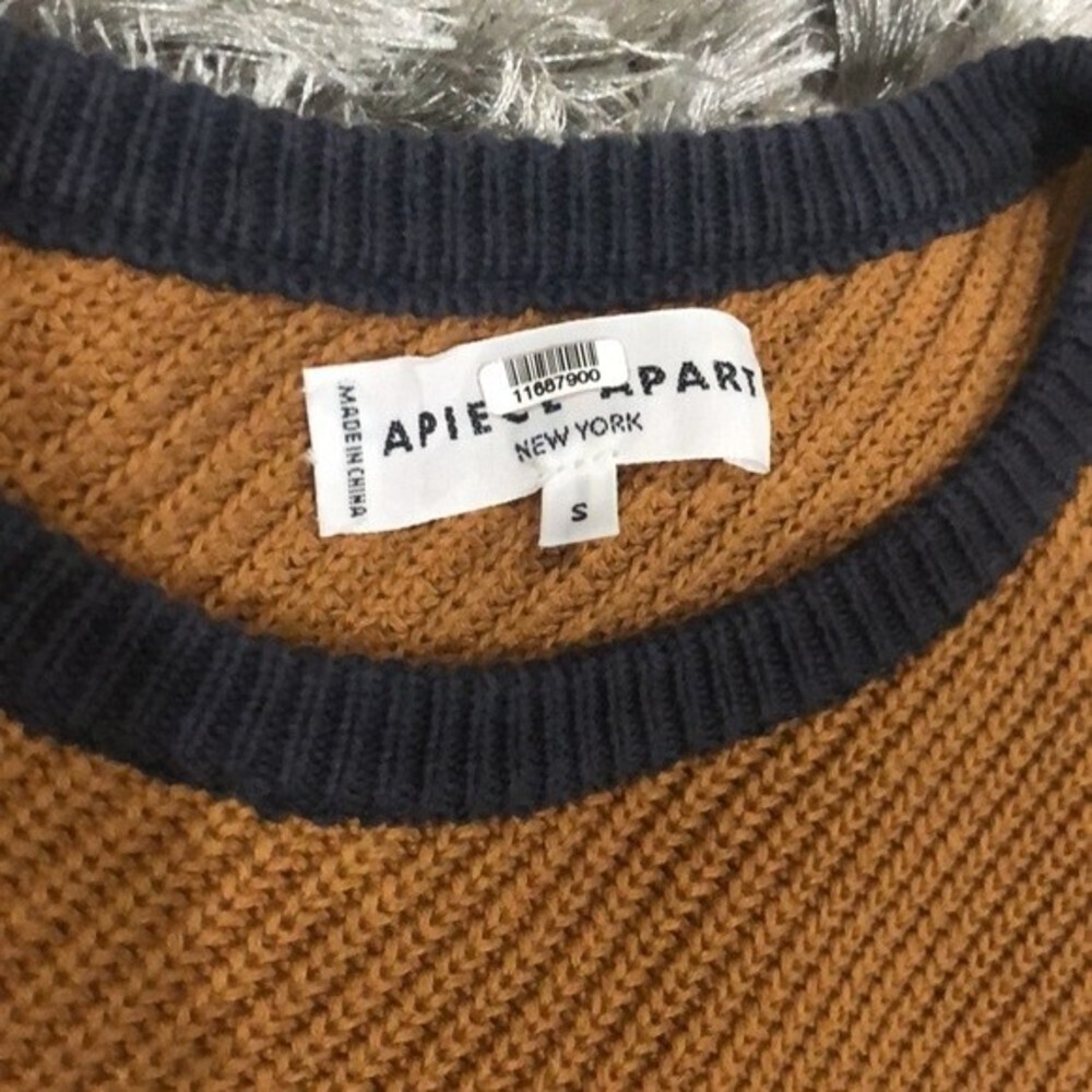 APIECE APART Almeria Button Hem Colorblock Sweater - Picture 9 of 12